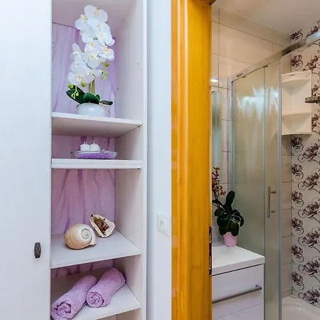 & Frane Guest house 3*