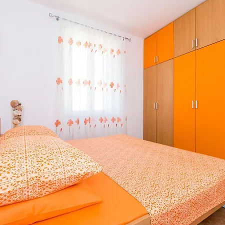 & Frane Guest house 3*