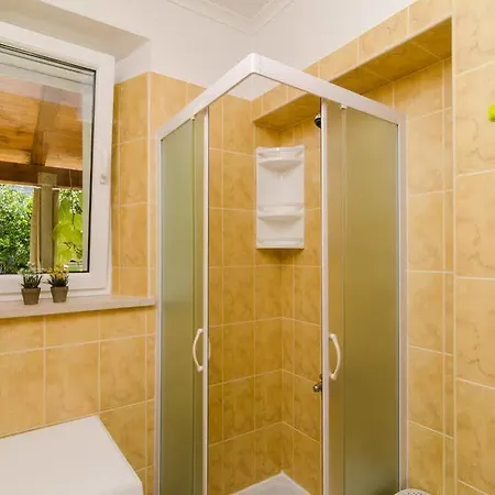 Guest house & Frane 3*